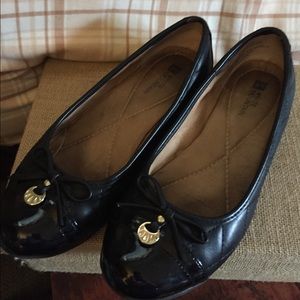 White Mountain Quilted Dress Flats